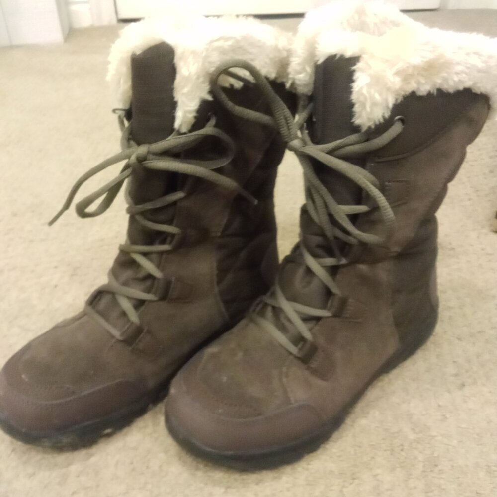 Columbia Ice Maiden II Brown Snow boots 6.5